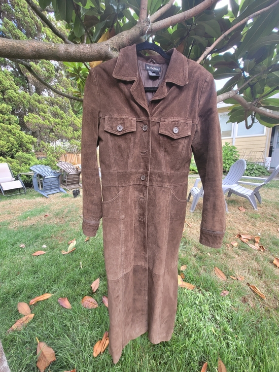 le chateau Jackets & Blazers - Le Chateau Women's Brown Suede Long Trench Coat